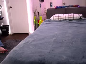 Stream thumbnail visitortoearth