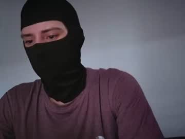 Stream thumbnail whispero_o