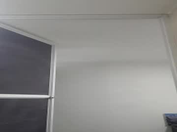 Stream thumbnail white1312000