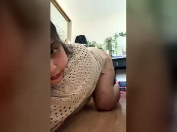 Stream thumbnail whitebunnywithspice