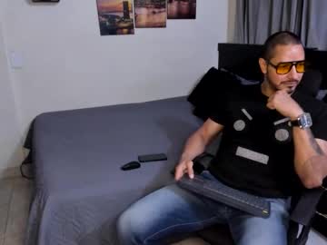 Stream thumbnail wncmodels