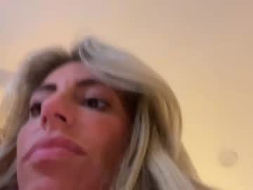 Stream thumbnail yourbigboobieblondebarbie