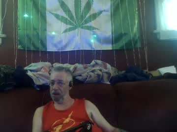 Stream thumbnail zipitydoallday69