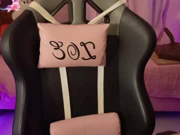 Stream thumbnail zoe_sullivan_
