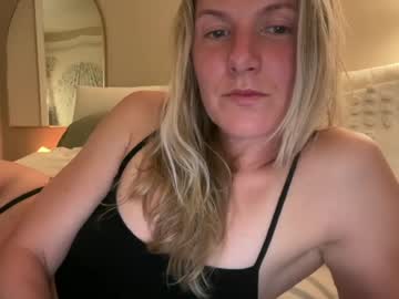Stream thumbnail zoeydanner