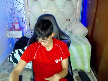 Stream thumbnail zxvn_n